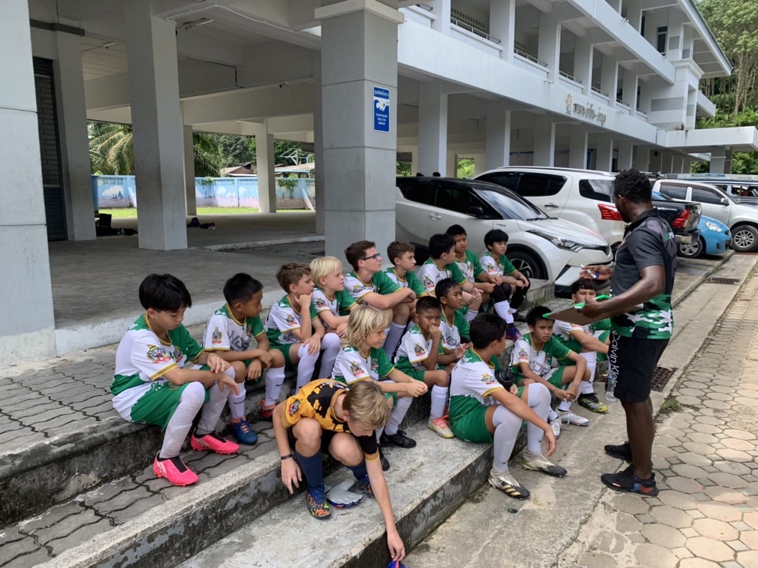 WhatsApp Image 2022-11-28 at 11.33.28.jpeg