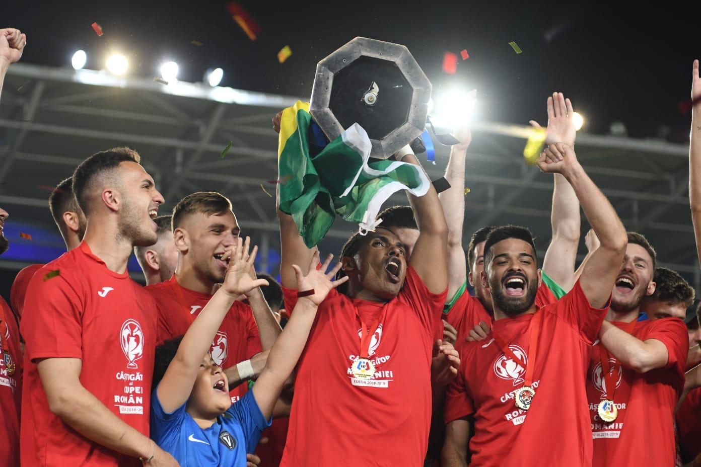 WhatsApp Image 2022-11-28 at 10.26.53.jpeg