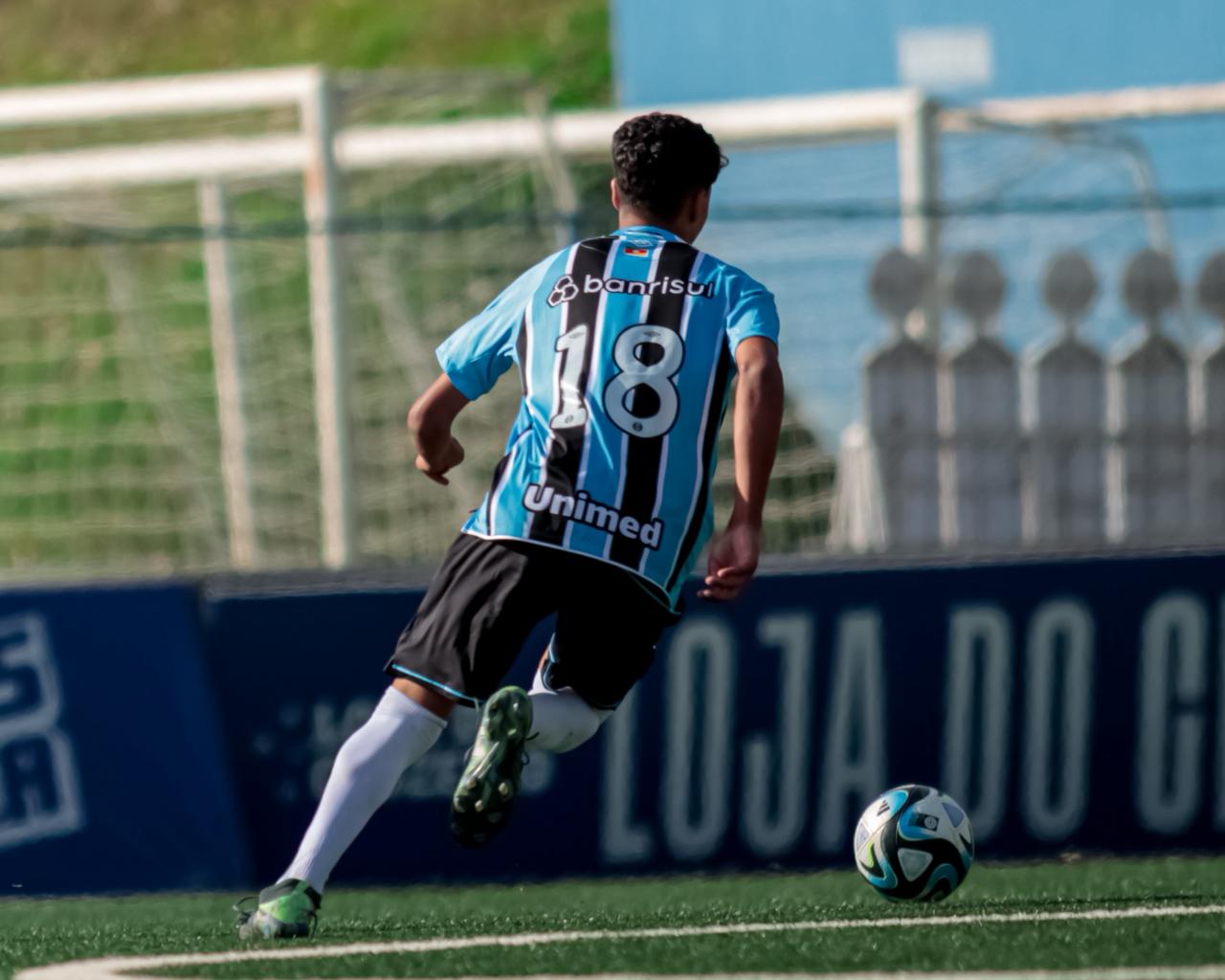 a2d789de-eed5-43b4-a309-44f2acb5904d.jpg